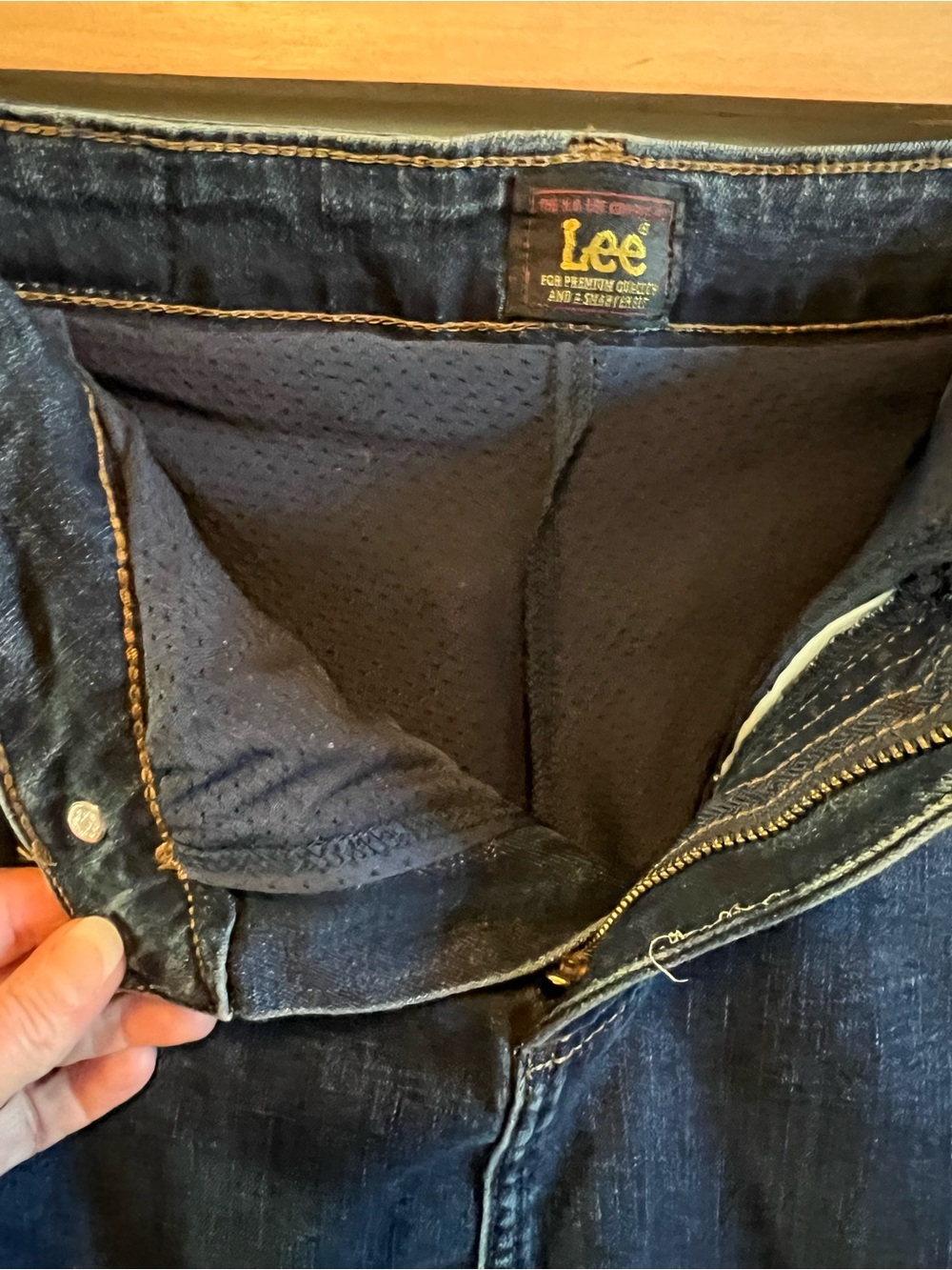 Lee Indigo Denim Skirt with Contrast Stitching - Picture 2 of 6